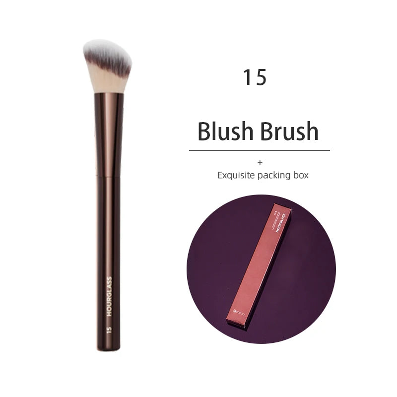 HOURGLASS No. 15 Make-Up Brush